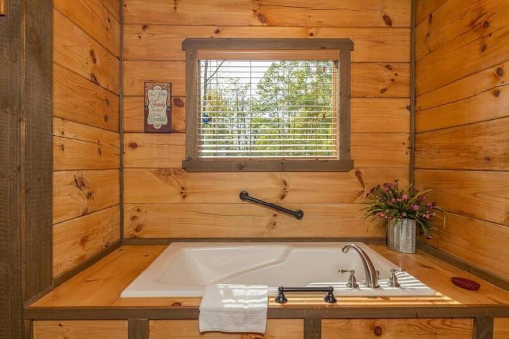 The Appalachian - Your Pigeon Forge Dream Cabin Sevierville Exterior foto